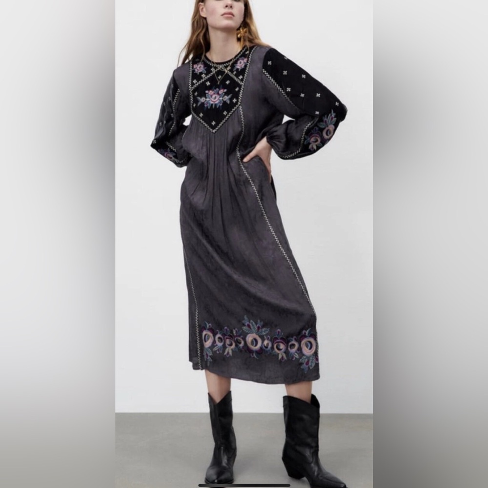Zara Black Long Sleeve Embroidered Dress size M
